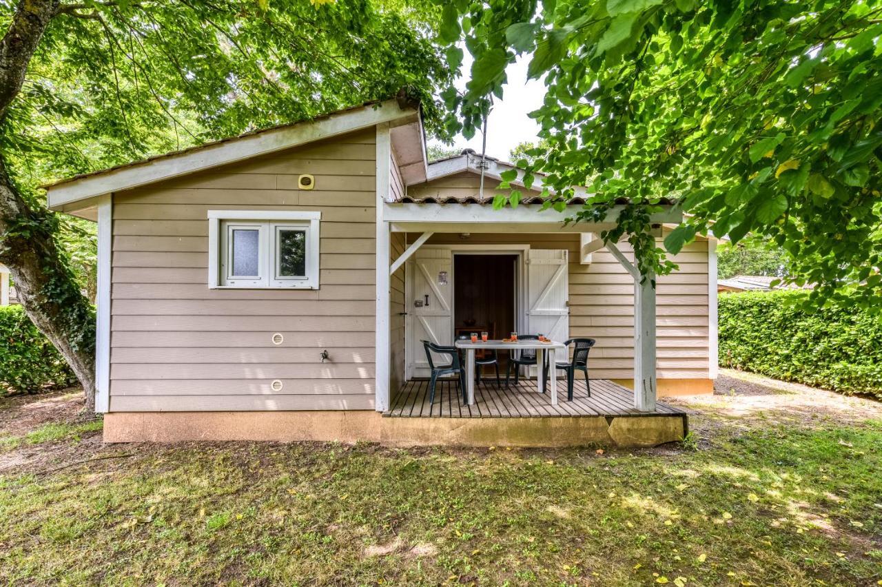 Camping Maeva Escapades Le Domaine Du Cedre Hotell Rivières Eksteriør bilde
